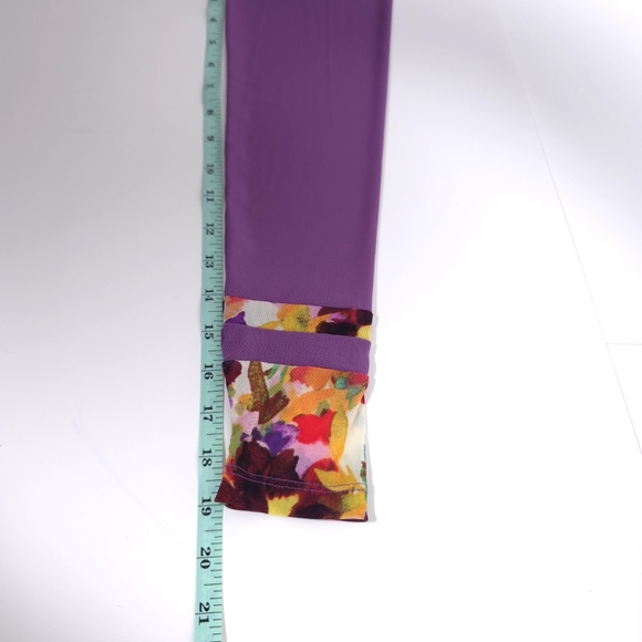 LOGO Layers by Lori Goldstein Printed Sheer Mesh w/Solid Details Purple XS - Picture 6 of 10